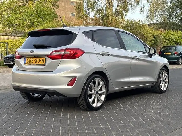 Ford Fiesta 1.0 EcoBoost Vignale ACHTERUITRIJ CAM.|CLIMA|STOELVERW.|CRUISE| 18906 | 5137