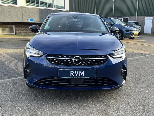 Opel Corsa Electric Elegance 50 kWh 3 FASE | VAN: 19.900,- VOOR: 17.777,- UW EINDEJAARSVOORDEEL: 2.023,- EURO | STOELVERWARMING | WARMTEPOMP | DEALER ONDERHOUDEN | RIJKLAARPRIJS