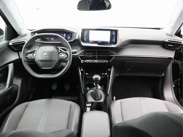 Peugeot 2008 1.2 PureTech Allure Pack/ lage km/ zeer mooi!