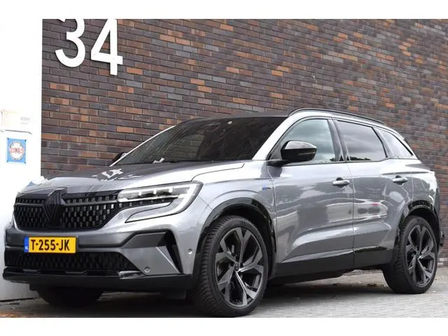 Renault Austral 1.2 E-Tech full hybrid 200 iconic esprit Alpine