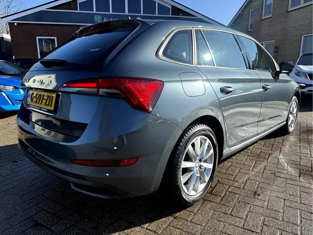 ŠKODA Scala 1.0 TSI Business Edition Zomer+Winterset, Complete uitvoering