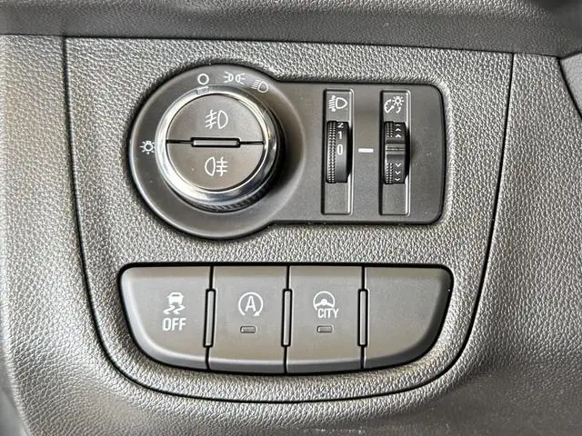 Opel KARL