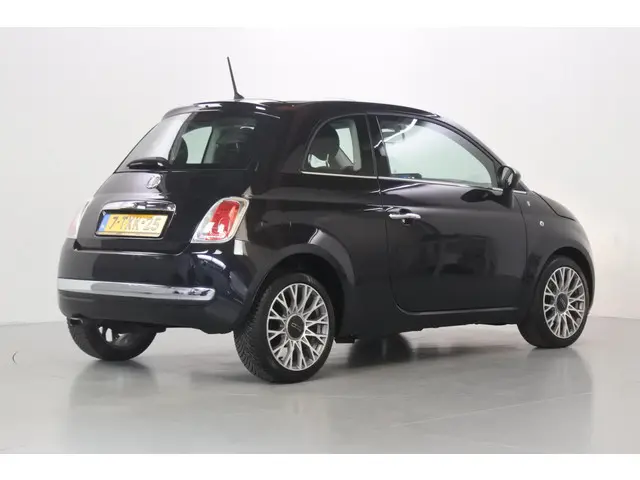 Fiat 500 80pk TwinAir Turbo Lounge Carplay 16"