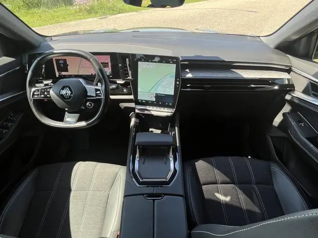 Renault Austral 1.2 E-Tech full hybrid 200PK techno / Dealer onderhouden / Camera / Parkeerhulp V+A...