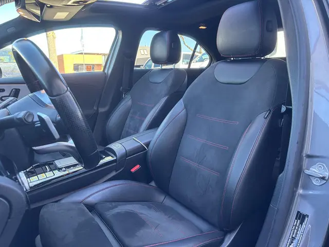 Mercedes-Benz A-klasse 250 e Business Solution AMG Limited | Pano | Sfeerverlichting | Memory Stoele...