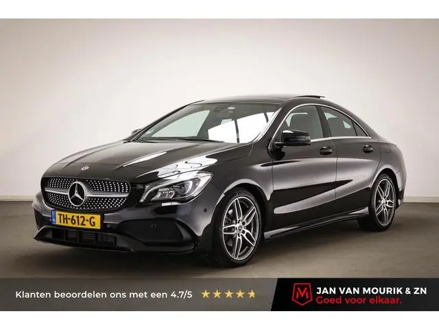 Mercedes-Benz CLA-klasse 180 Business Solution AMG | PANORAMADAK | STOELVERWARMING | APPLE | NAVIGAT...