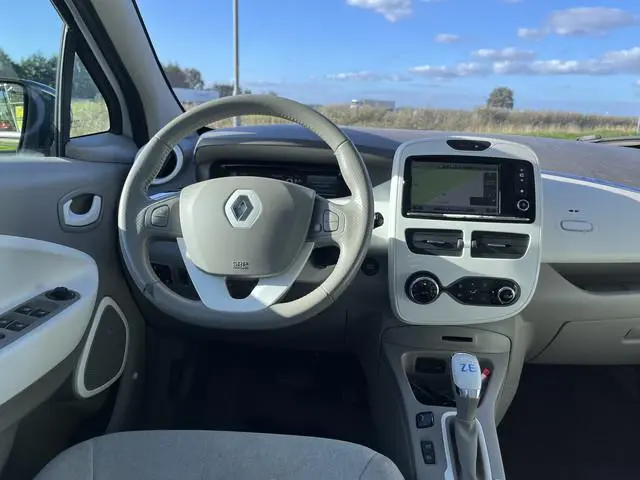 Renault ZOE Q210 22 kWh KoopAccu / SOH 91% / Navigatie / Climate / Cruise control /