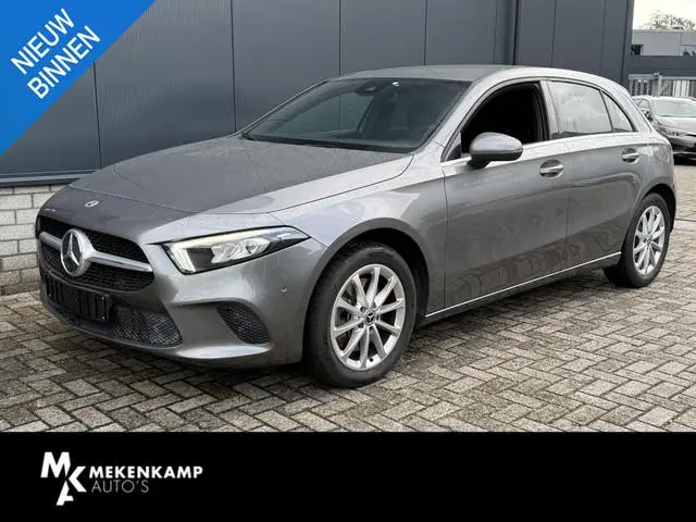 Mercedes-Benz A-klasse 250 e 17"/Dodehoek/Camera/PDC v+a/Apple Carplay & Android Auto/DAB/Navigatie/...