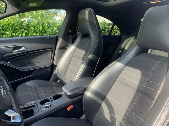 Mercedes-Benz CLA-klasse 180 Ambition | LEDER | AUTOMAAT | NAVI  | LM VELGEN |  (19087)