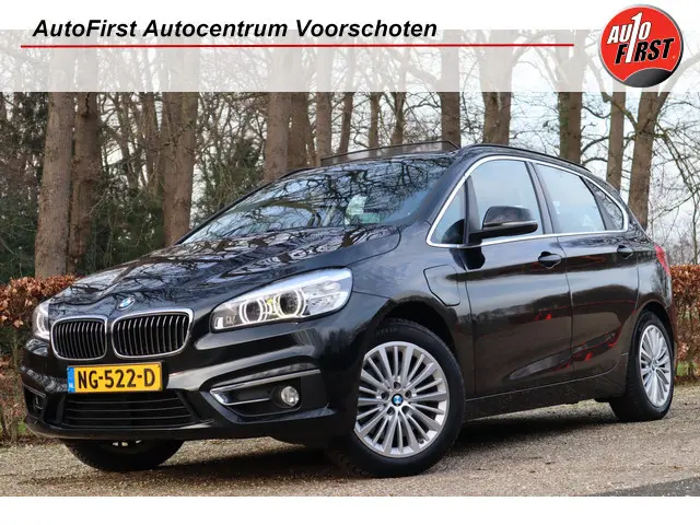 BMW 2-serie Active Tourer 225xe | Panoramadak | Head-up | Navi |