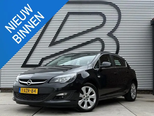 Opel Astra 1.4 Turbo Blitz 1e Eigenaar|Navi|Airco|Cruise|Elek Ramen|Dealer Onderhouden|LM Velgen|PDC...