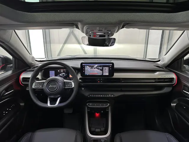 Jeep Avenger 1.2 e-Hybrid Summit | Leder & Winter pack | Elek. Panodak | Infortainment-pack
