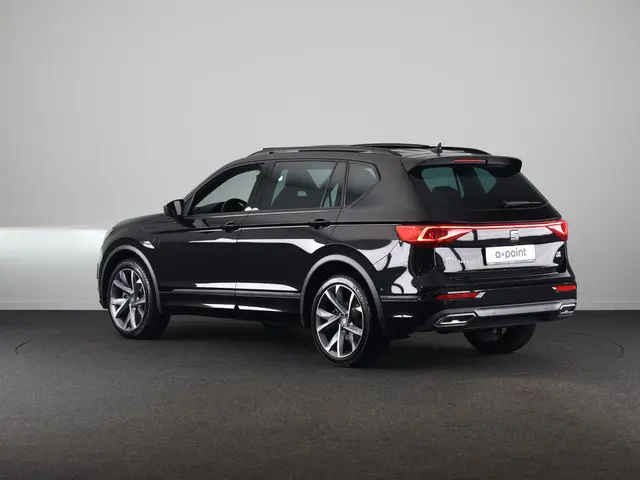 SEAT Tarraco 1.4 TSI e-Hybrid PHEV FR 245 pk Automaat (DSG) | Navigatie | Panoramadak | Trekhaak (we...