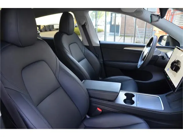 Tesla Model Y RWD 58 kWh AutoPilot3.0 Ryzen