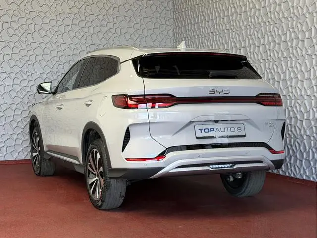 BYD SEAL U