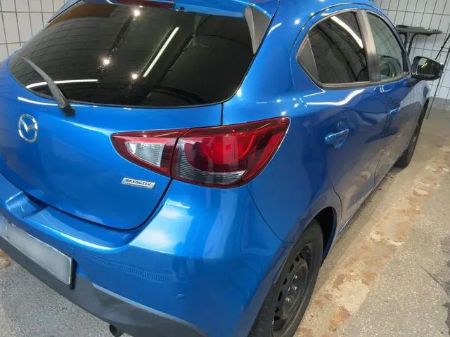 Mazda 2 1.5 90pk Nakama LED