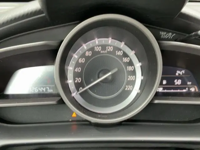 Mazda 2 1.5 90pk Nakama LED
