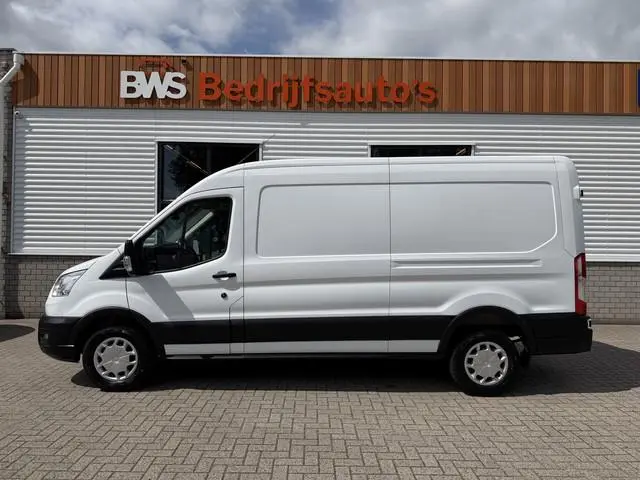 Ford Transit 350 2.0 TDCI L3H2 Trend RWD / trekhaak 2800 kg ! / vaste prijs rijklaar € 18.950 ex btw...