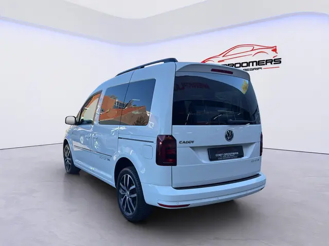 Volkswagen Caddy Maxi 1.4 TSI 35 Jahre Edition | Stoelverwarming | Parkeersensoren Achter | Full-LED...