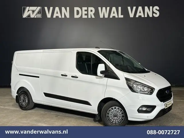 Ford Transit Custom 2.0 TDCI L2H1 Euro6 Airco | Camera | Navigatie | Apple Carplay | Cruisecontrol |...