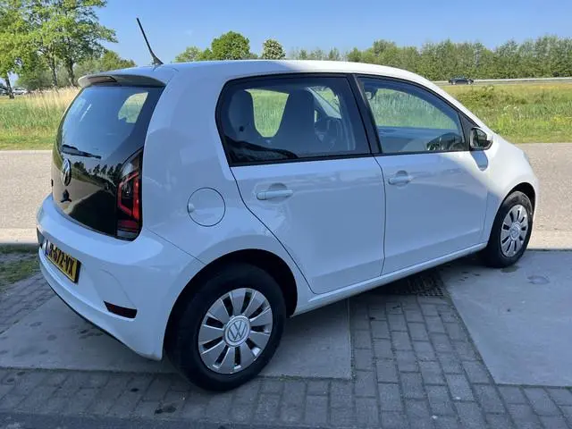 Volkswagen Up! 1.0 / Airco / Bluetooth / Elek Ramen V /