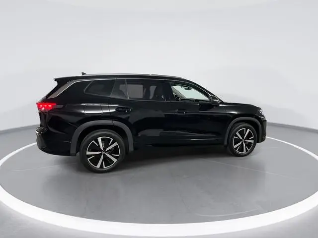 Volkswagen Tayron Life Edition 1.5 eHybrid 204 PK 6 versn. DSG · Comfort Pakket · Trekhaak · Achteru...