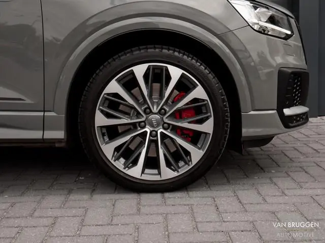 Audi SQ2