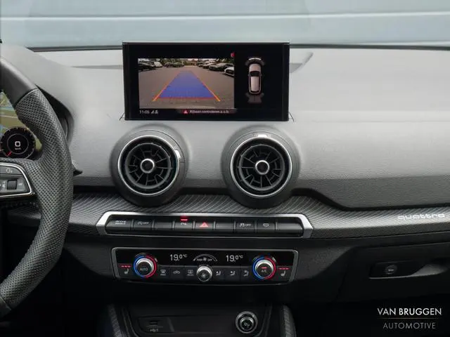 Audi SQ2
