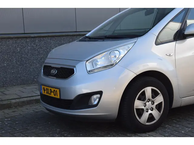 Kia Venga 1.6 CVVT 20th Anniversary | Volledig dealer onderhouden | Automaat | 1e eigenaar! |