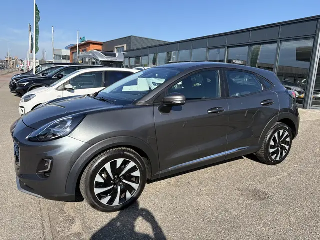 Ford Puma 1.0 EcoBoost Hybride Titanium