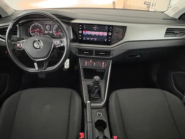 Volkswagen Polo 1.0 TSI Comfortline | CARPLAY | ADAP. CRUISE | AIRCO |