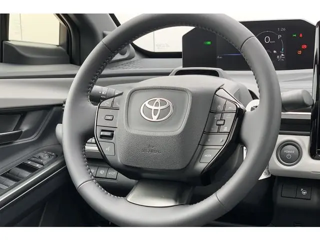 Toyota C-HR+