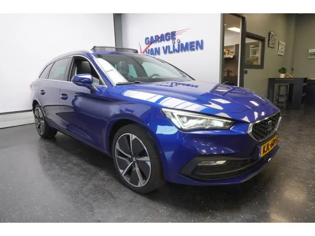 Seat Leon Sportstourer e-Hybrid PHEV FR 204PK SOH 97% Camera Carplay