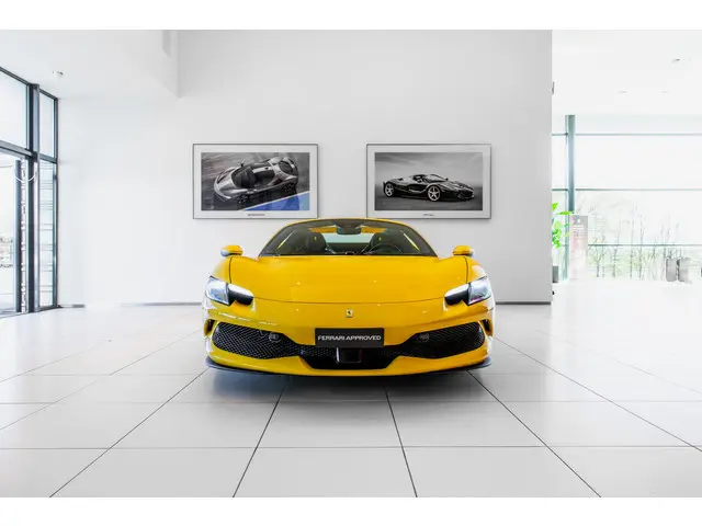 Ferrari 296