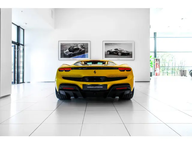 Ferrari 296