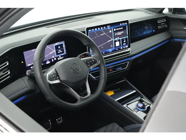Volkswagen Tiguan 1.5 272pk eHybrid R-Line Business Trekhaak Camera Stoelverwarming Massage Keyless...