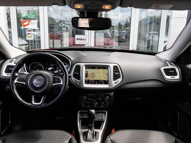 Jeep Compass 1.3T Sport | Automaat | Trekhaak | 19" | Navi |