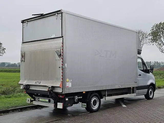 MERCEDES-BENZ SPRINTER 317 Bakwagen Laadklep Spoiler Automaat Mbux Navi 170Pk Euro6 BPM-Vrij Oh-hist...