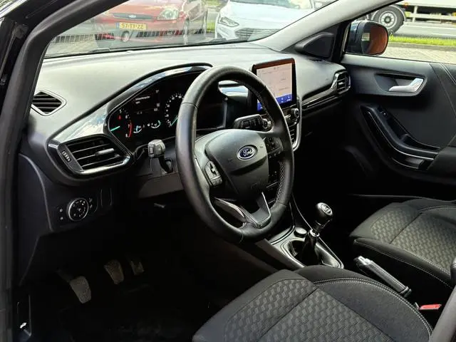Ford Puma 1.0 EcoBoost Hybrid Titanium