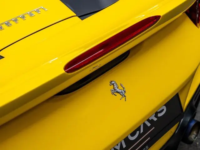 Ferrari F8 Spider