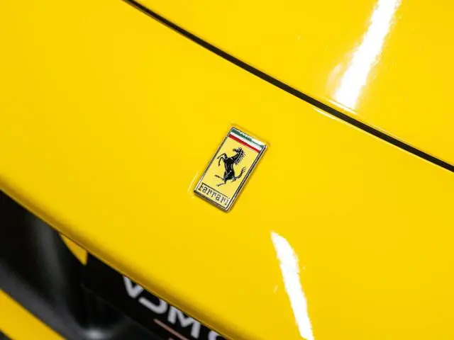 Ferrari F8 Spider