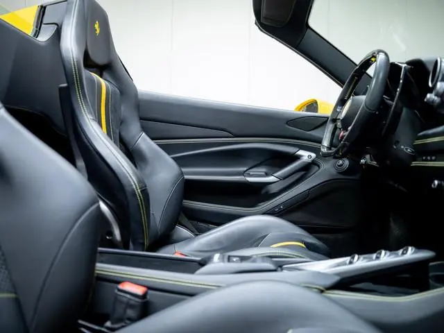 Ferrari F8 Spider