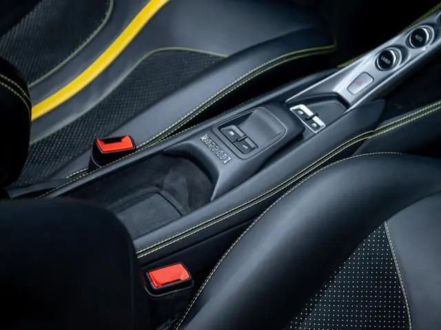 Ferrari F8 Spider