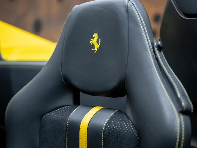 Ferrari F8 Spider
