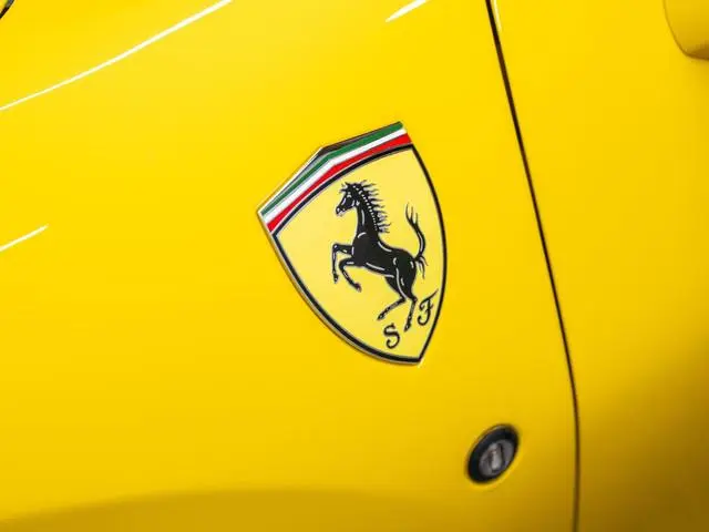 Ferrari F8 Spider
