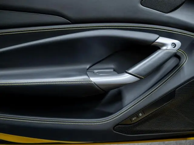 Ferrari F8 Spider