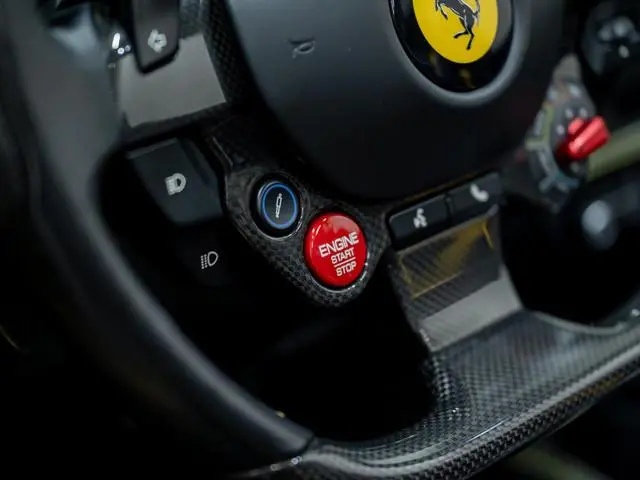 Ferrari F8 Spider