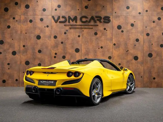 Ferrari F8 Spider