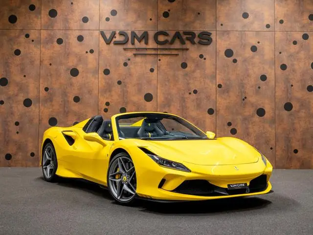 Ferrari F8 Spider