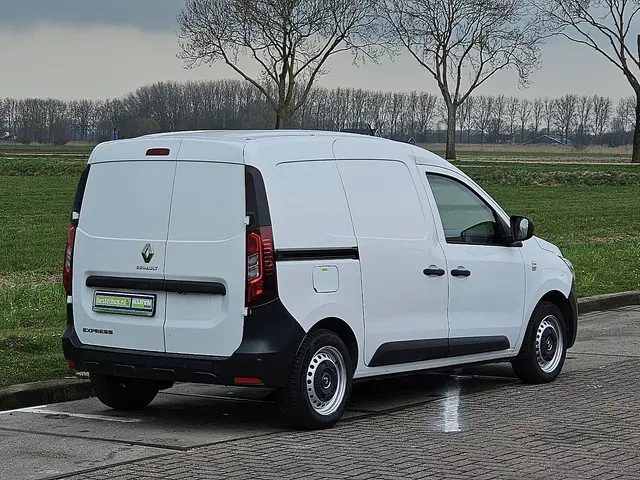 RENAULT EXPRESS 1.5 dci 95